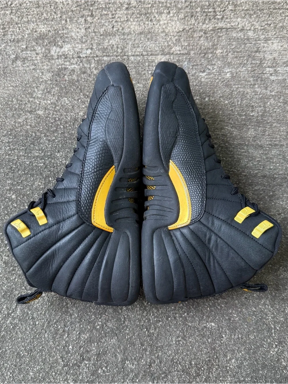Air Jordan 12 Retro Black Taxi (GS) Gradeschool Kids’ Shoes Size 7Y 153265-071